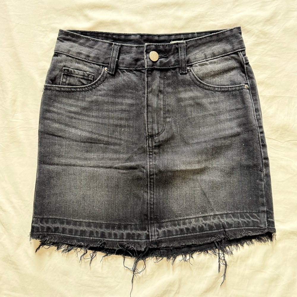 Black mini skirt
